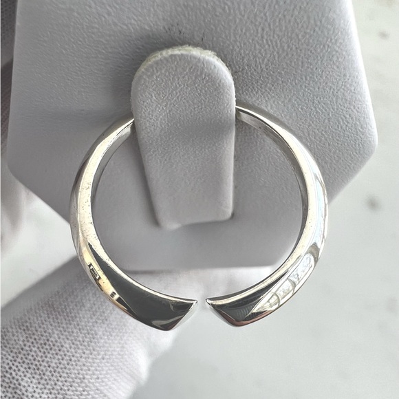 Sale $12 Firm! .925 Sterling Silver Heart Open Ended Ring - Picture 12 of 17